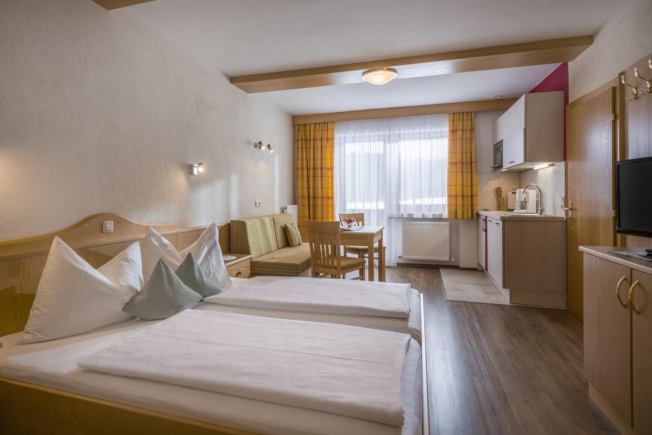 Ferienhaus Resi & Obermoser Кёссен Экстерьер фото